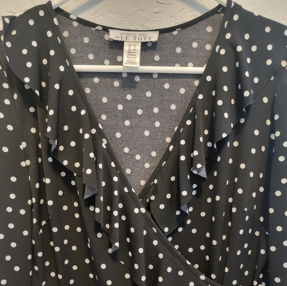 Polka dot ruffle hem dress - Picture 5 of 10